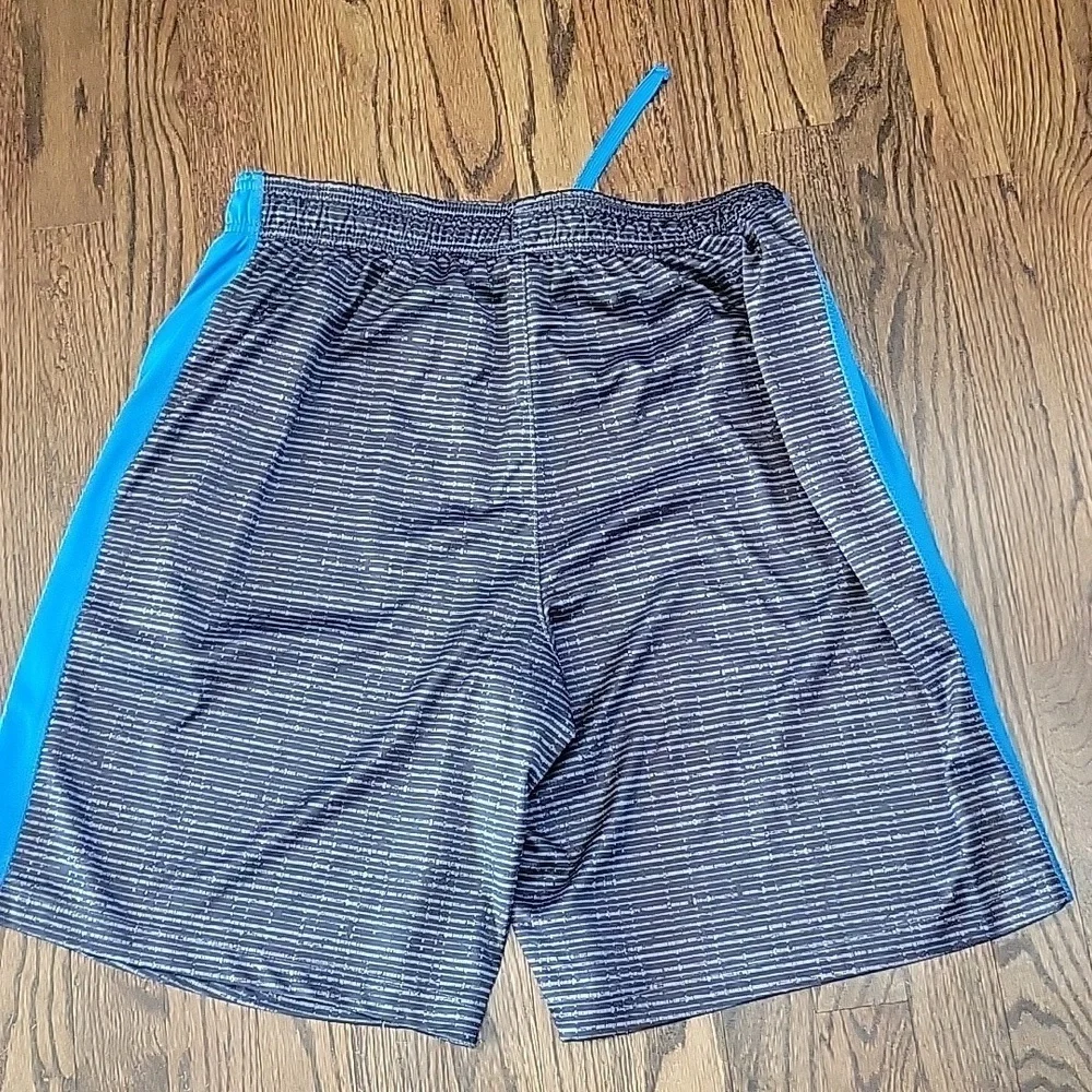 Bundle Set 2 Gray Basketball Athleisure Shorts Mens Blue Side Stripes Pocets XL